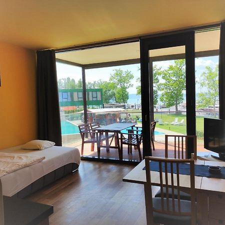 Soleil Apartmanok Balatonlelle Exterior foto