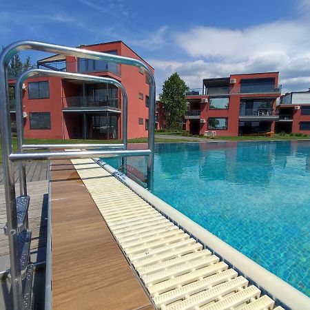 Soleil Apartmanok Balatonlelle Exterior foto