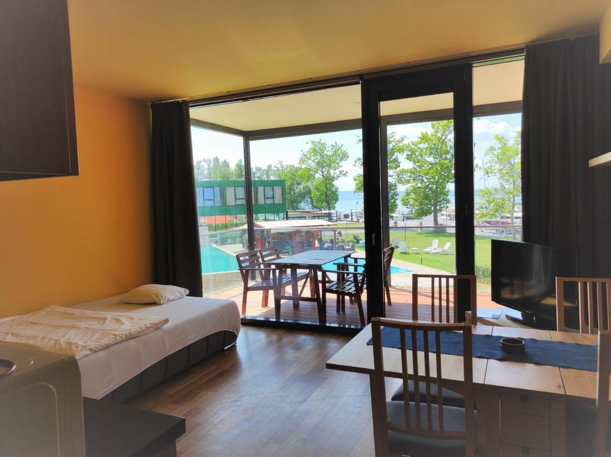 Soleil Apartmanok Balatonlelle Exterior foto