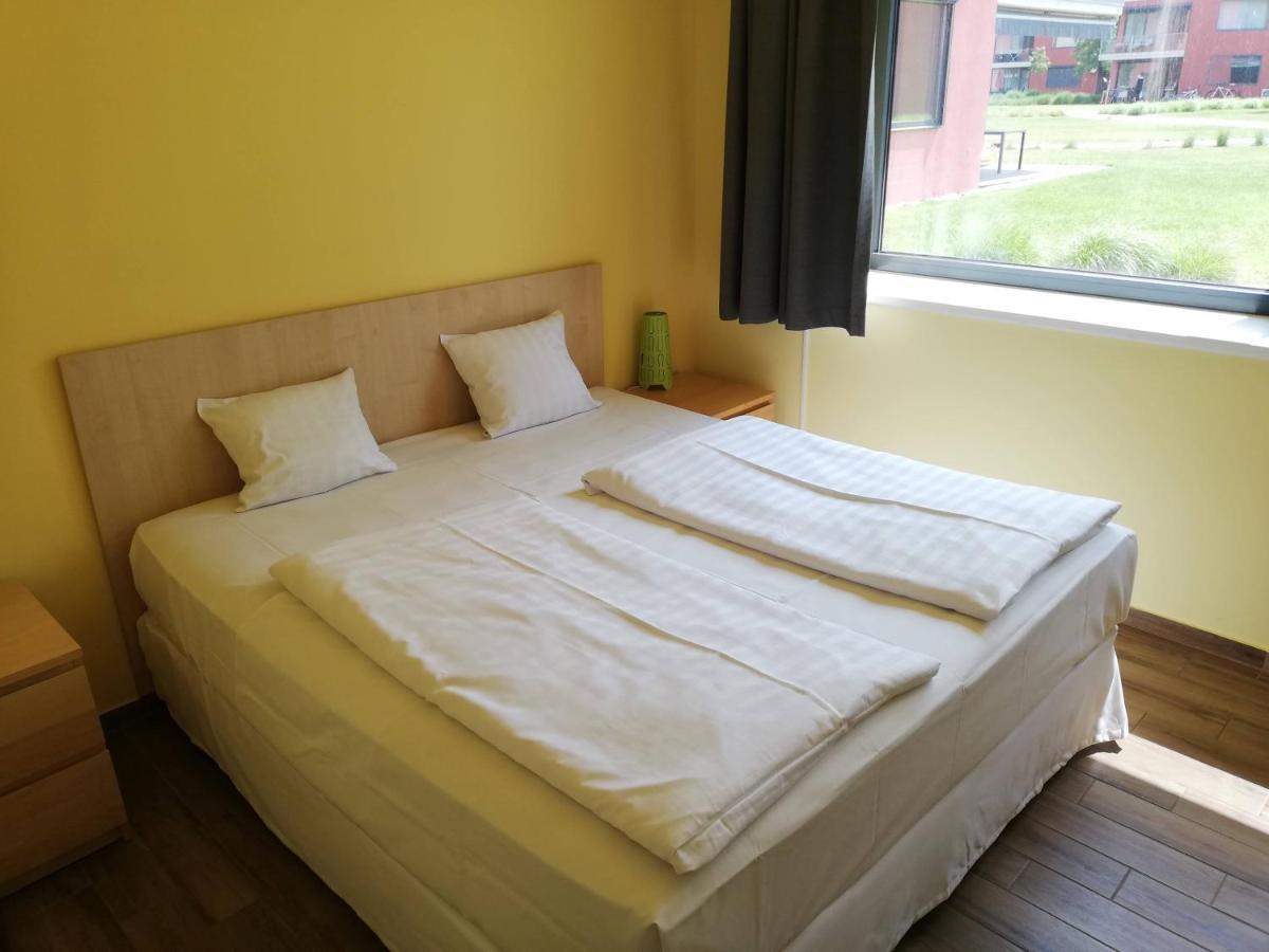 Soleil Apartmanok Balatonlelle Exterior foto