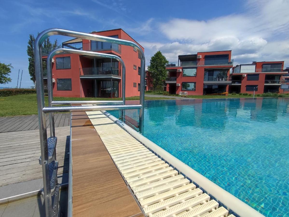 Soleil Apartmanok Balatonlelle Exterior foto